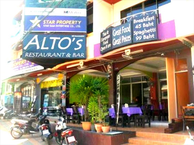 Alto's Restaurant & Bar