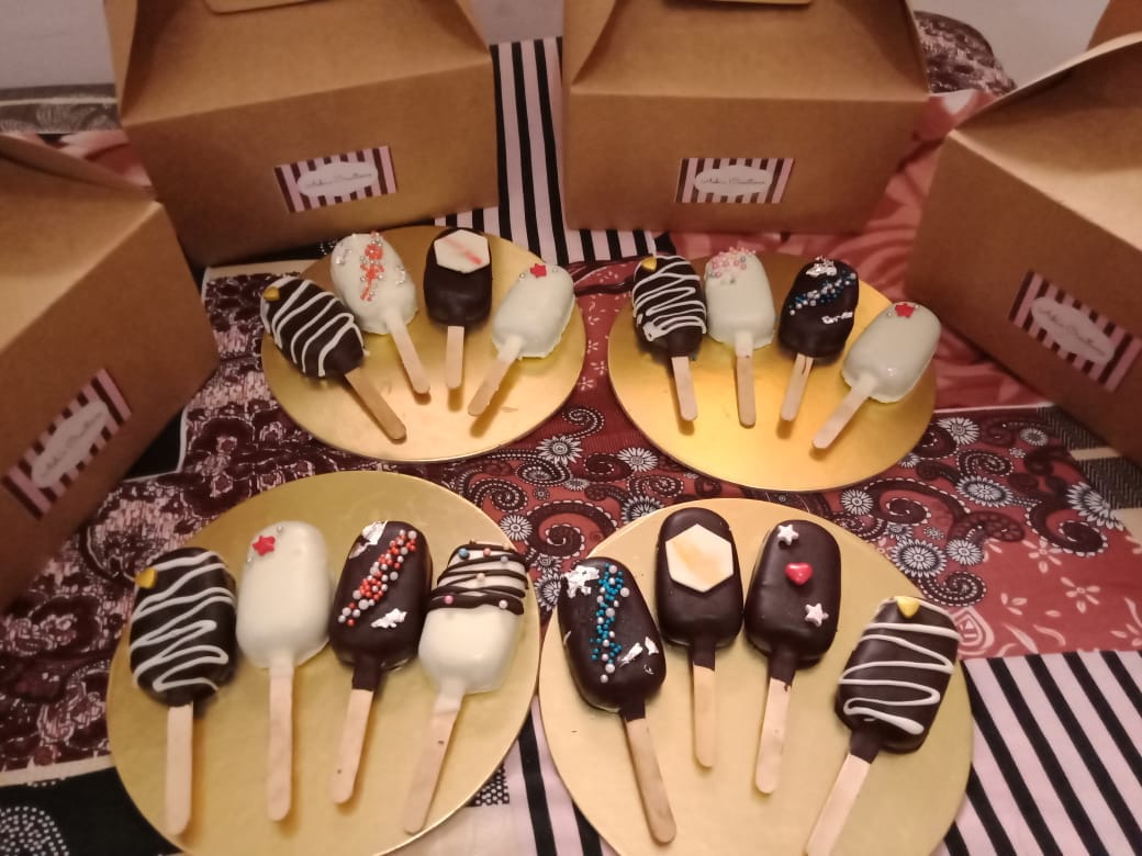 CAKESICLES on 50% Trs by Ms Ashneet Kaur