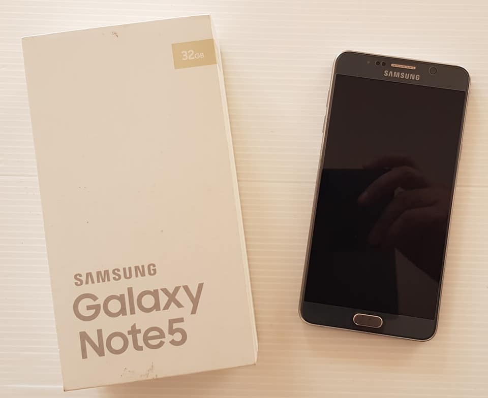 Samsung Note 5 - Used - In Excellent Condition