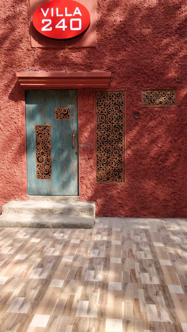 Villa / Bunglow on rent for stay , Parties & Shoots on 100% Trs