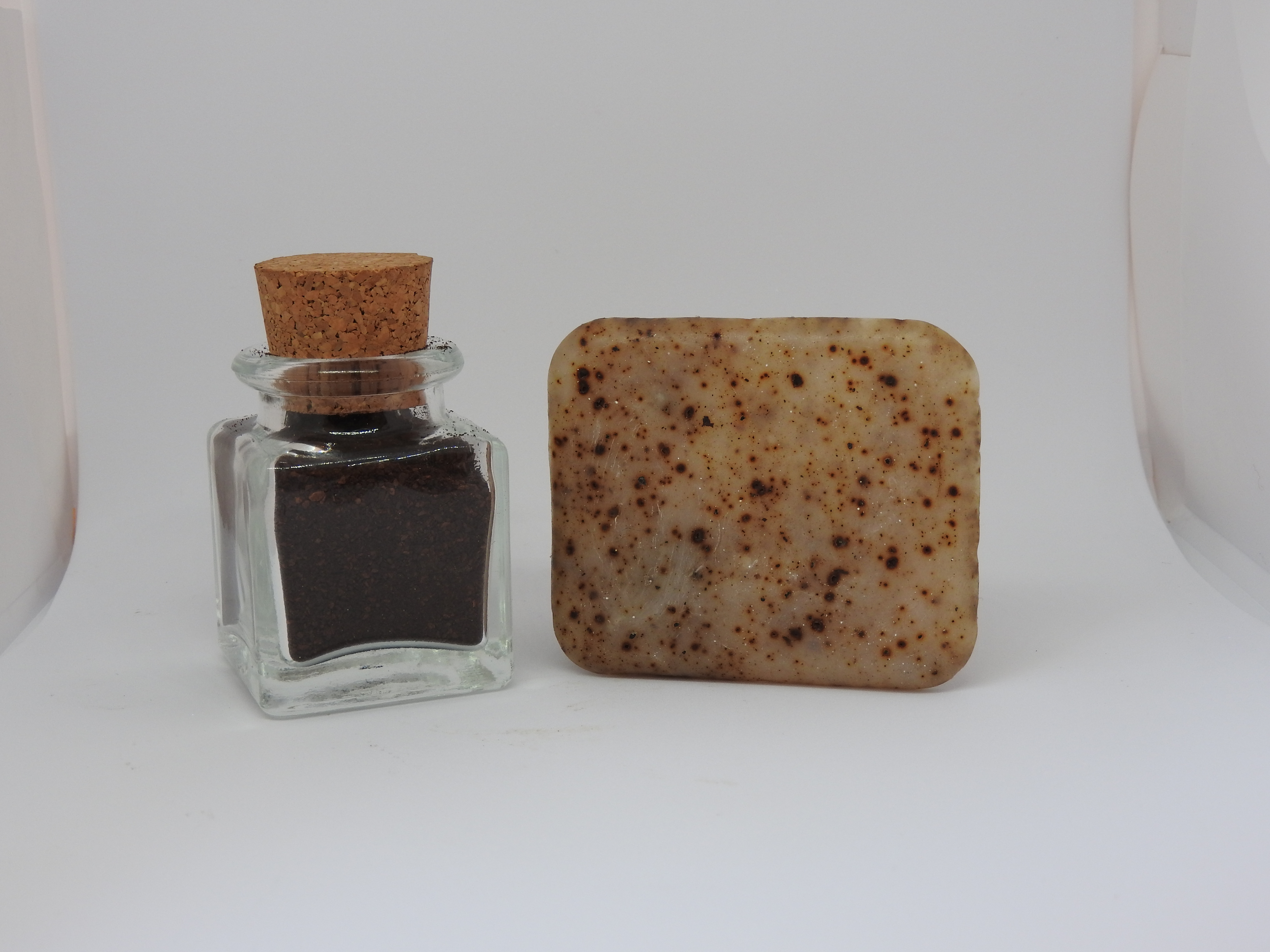 Organic Handmade Coffee Goat Milk 100 G - 50% TRS