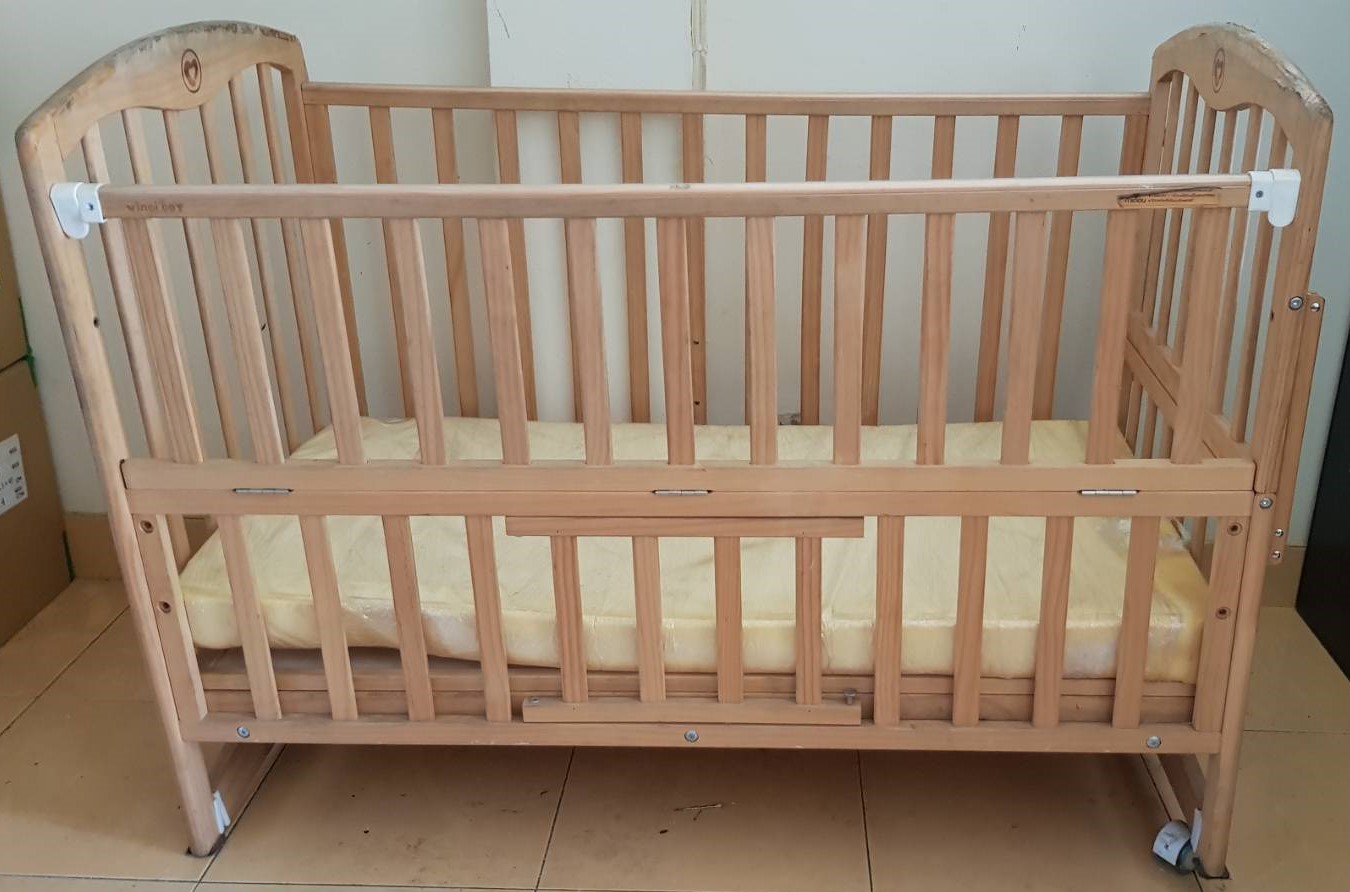 WOODEN BABY COT & MATTRESS (USED)