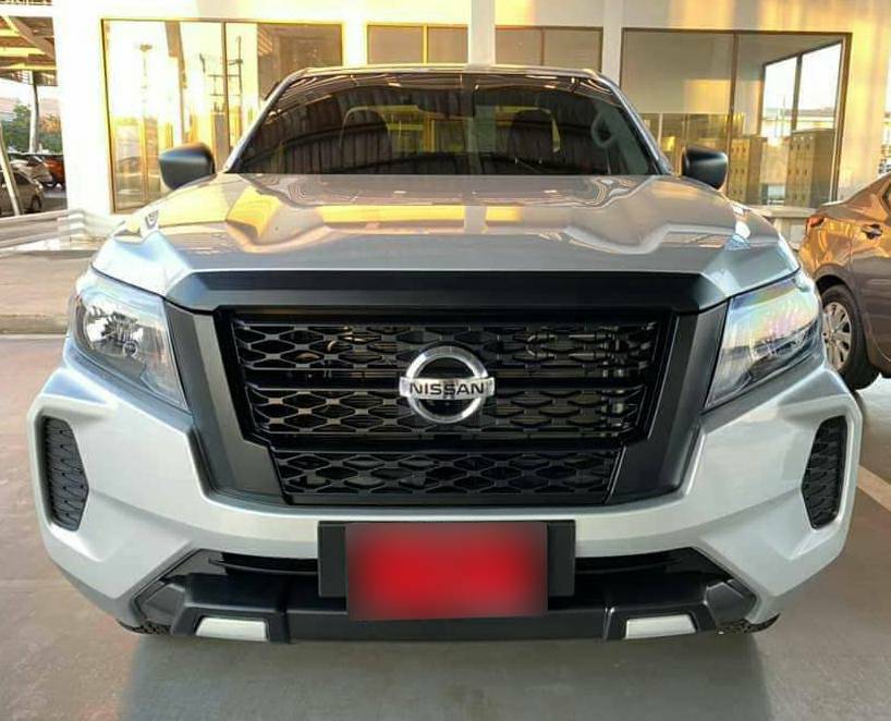 Nissan Navara King Cab KC SL 6MT 609,000