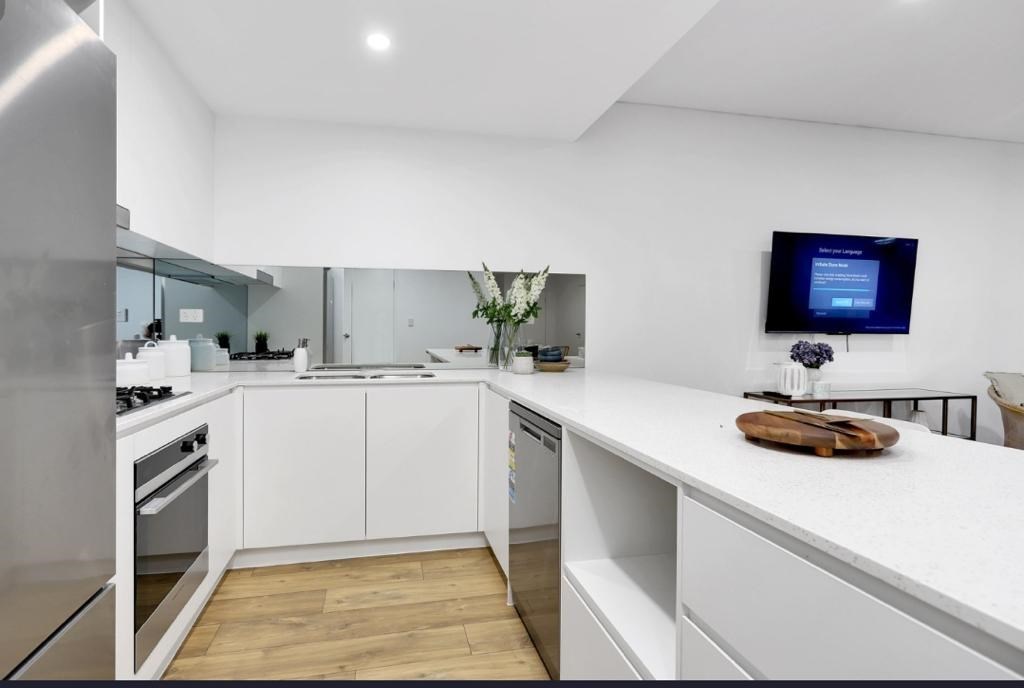 EVOKE BLACKTOWN - LUXURY 1 BEDROOM APARTMENTS